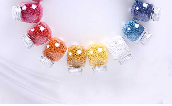 江蘇紅梅色母料公司與熒光增白劑廠家達成戰略合作 江蘇紅梅色母料公司與熒光增白劑廠家達成戰略合作